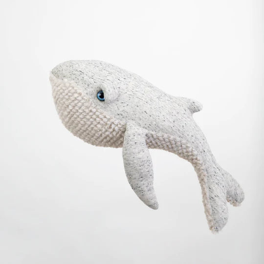 bigstuffed_small_original_grey_whale_01