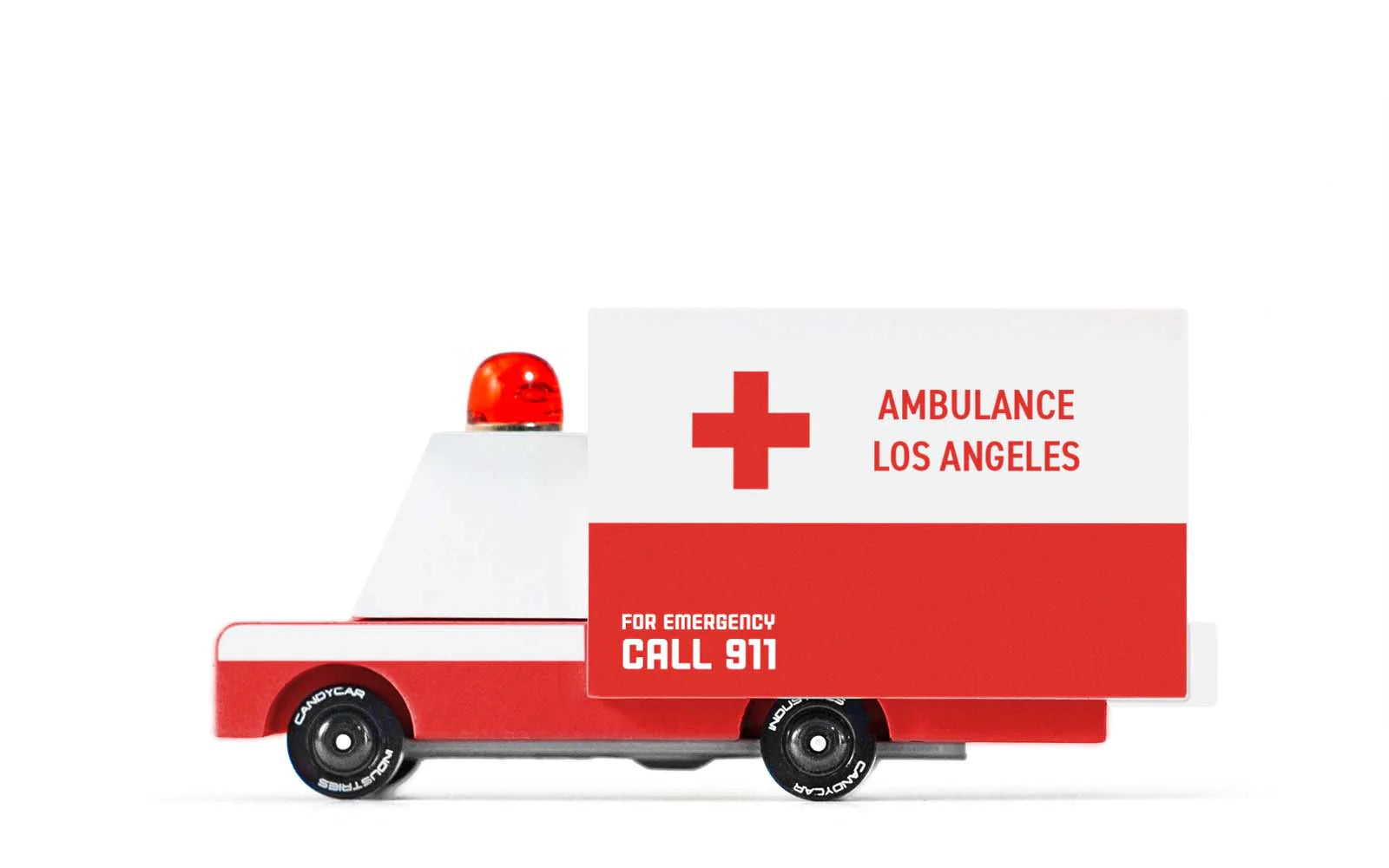 candylab-ambulance-van_01